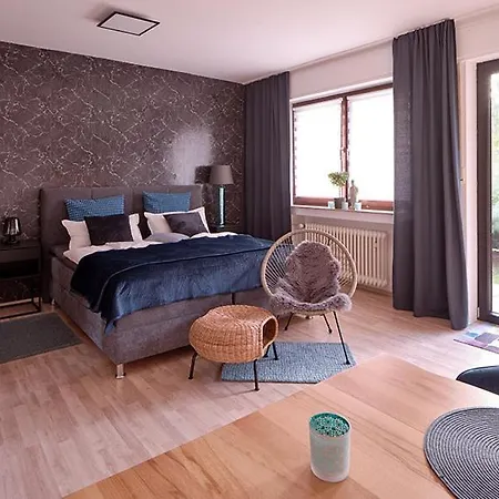 Katarinas House Mit 2 Stilvoll, Gemuetlich & Zentral Boxspringbett, Parkplatz, Balkon Oder Garten