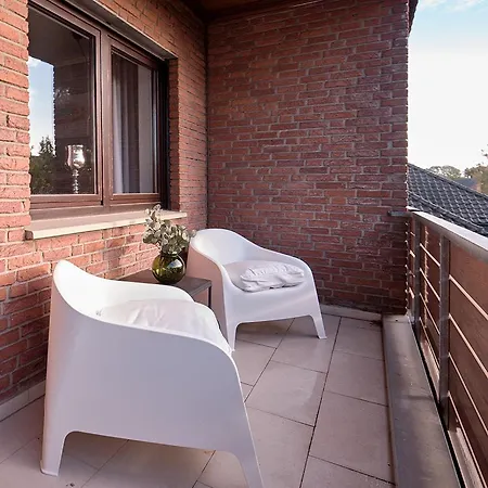 Katarinas House Mit 2 Stilvoll, Gemuetlich & Zentral Boxspringbett, Parkplatz, Balkon Oder Garten Apartment *