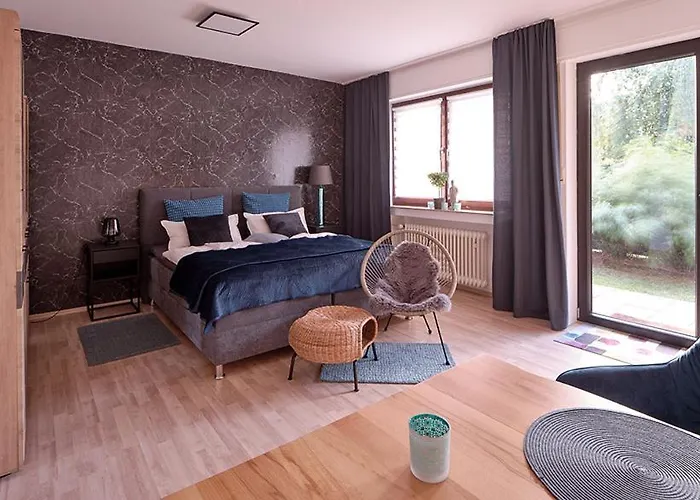 Katarinas House Mit 2 Stilvoll, Gemuetlich & Zentral Boxspringbett, Parkplatz, Balkon Oder Garten