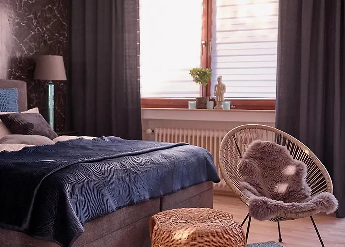 Katarinas House Mit 2 Stilvoll, Gemuetlich & Zentral Boxspringbett, Parkplatz, Balkon Oder Garten