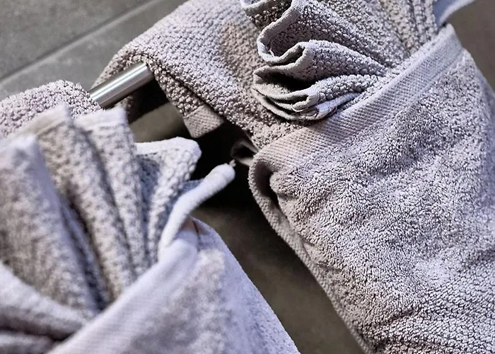 Katarinas House Mit 2 Stilvoll, Gemütlich&zentral Boxspringbett, Parkplatz, Balkon Oder Garten * Moers